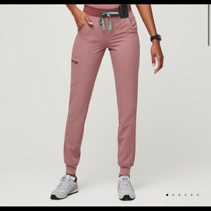 FIGS Mineral Mauve Zamora small petite